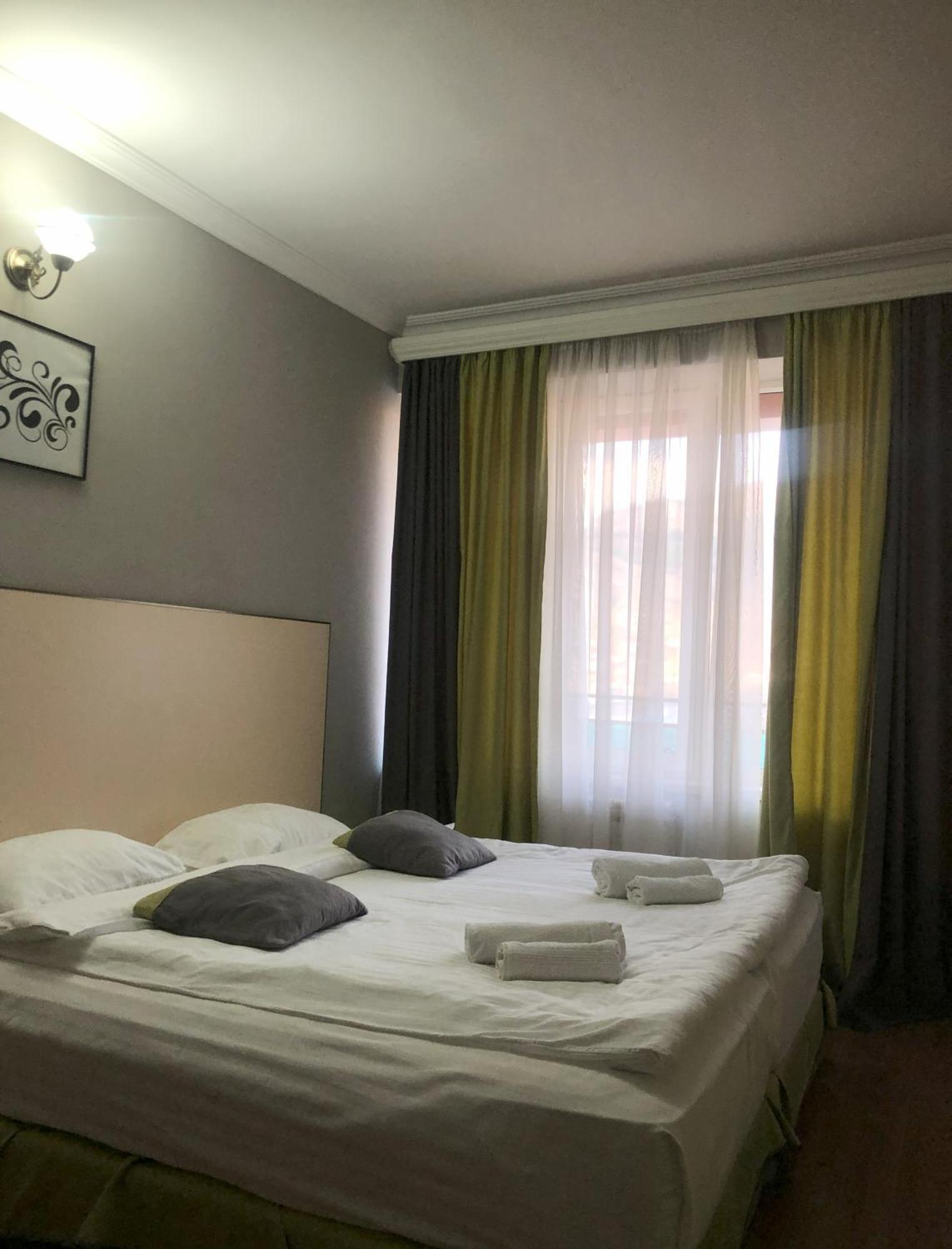 Goris Hotel Exterior foto